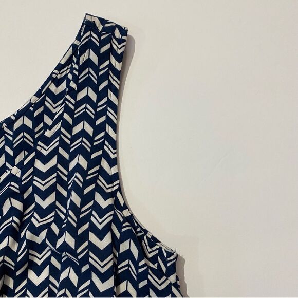 BeachLunchLounge Blue & White Chevron Sleeveless Maxi Length Summer Dress Size M - Picture 6 of 13